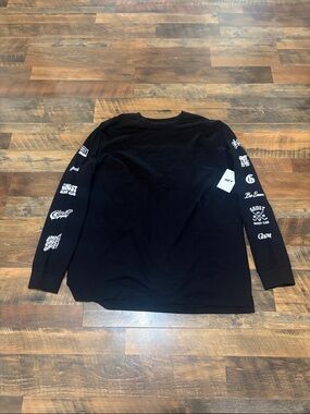 Ghost Energy Fitness Drink Ghost Lifestyle Long Sleeve Shirt Black NWT
